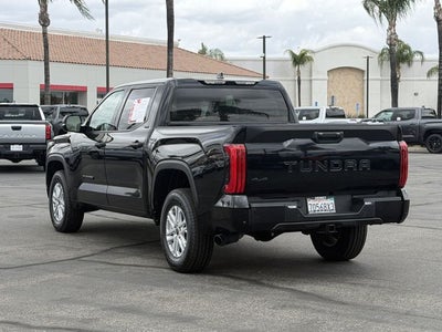 2024 Toyota TUNDRA 4X4 SR5