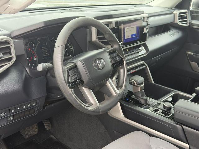2024 Toyota TUNDRA 4X4 SR5