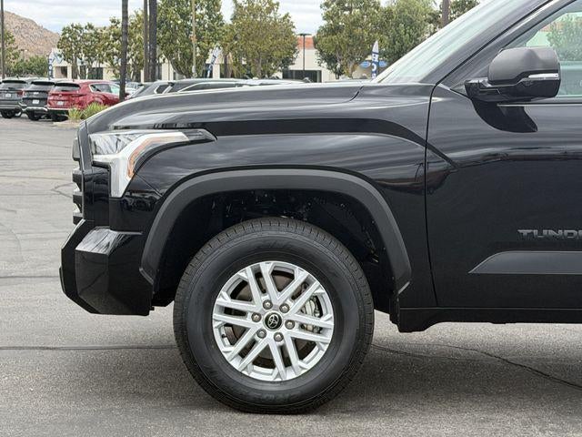 2024 Toyota TUNDRA 4X4 SR5