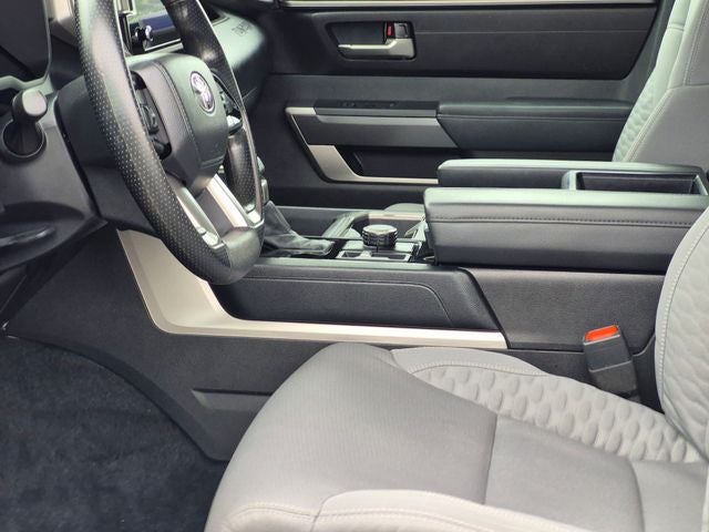 2024 Toyota TUNDRA 4X4 SR5