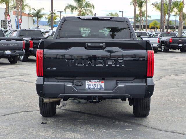 2024 Toyota TUNDRA 4X4 SR5
