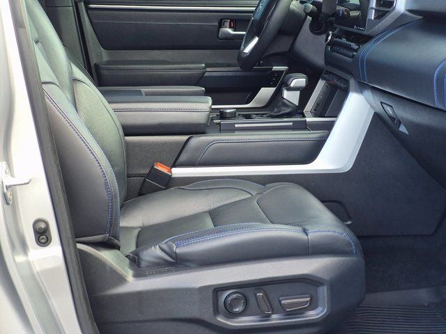 2024 Toyota TUNDRA 4X4 Platinum