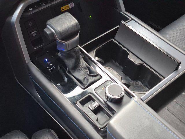 2024 Toyota TUNDRA 4X4 Platinum