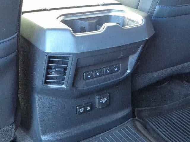 2024 Toyota TUNDRA 4X4 Platinum