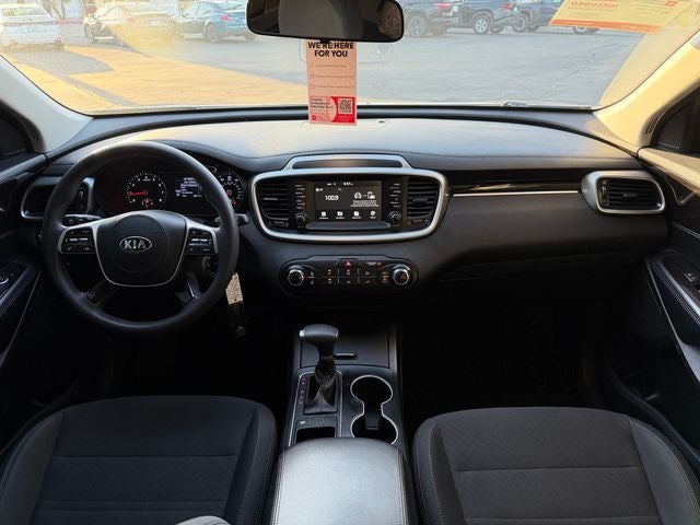 2020 Kia Sorento LX