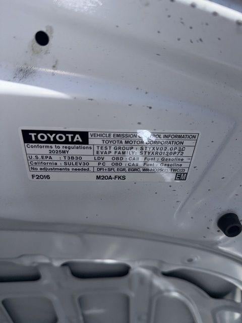 2025 Toyota COROLLA LE