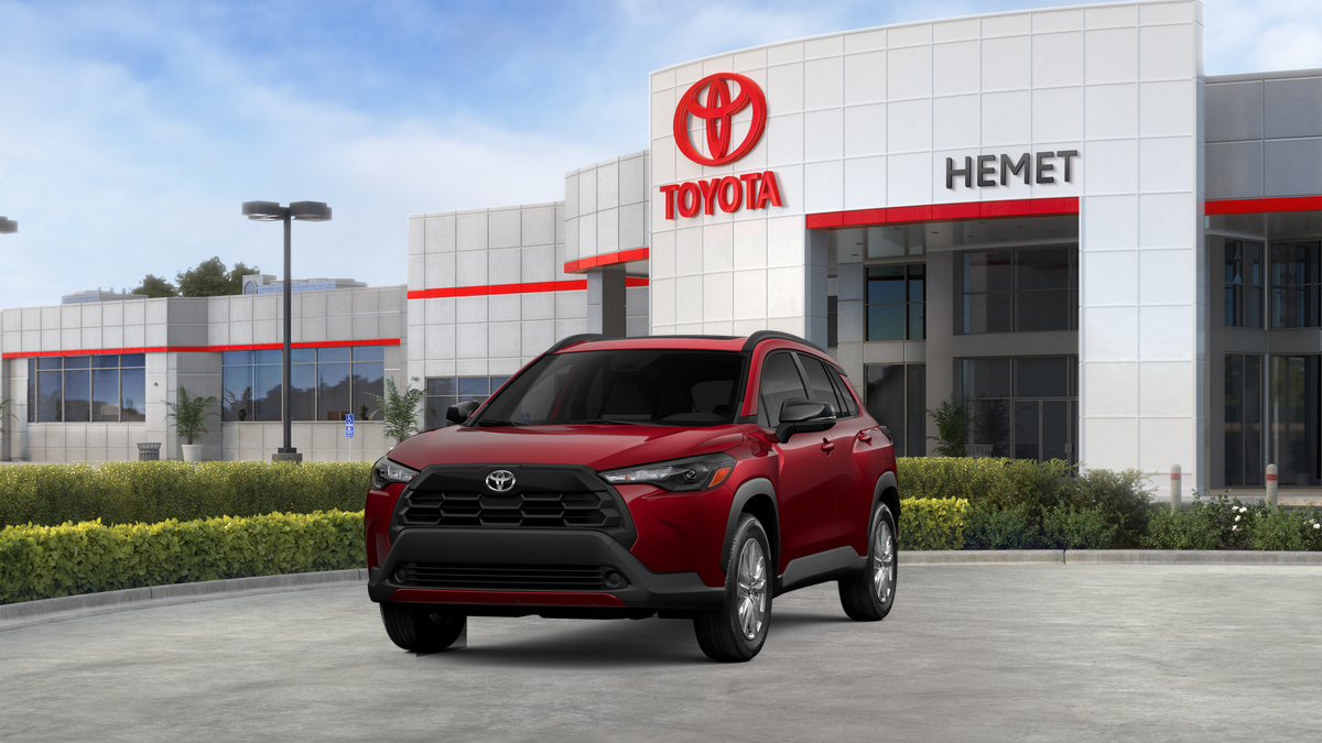 2026 Toyota Corolla Cross LE