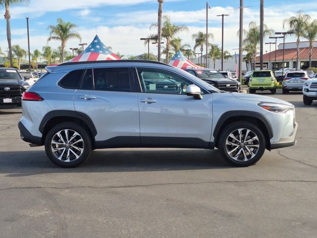 2024 Toyota Corolla Cross XLE