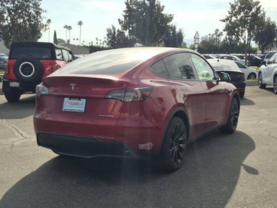 2024 Tesla Model Y Long Range