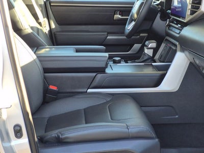 2023 Toyota SEQUOIA 4WD SR5