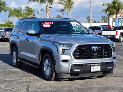 2023 Toyota SEQUOIA 4WD SR5