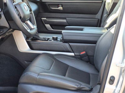 2023 Toyota SEQUOIA 4WD SR5