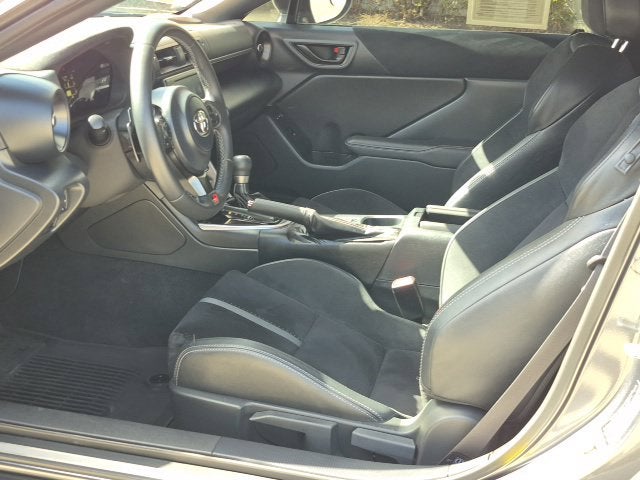 2025 Toyota GR86 Premium
