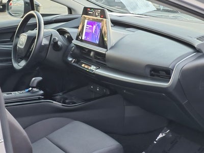 2024 Toyota PRIUS LE