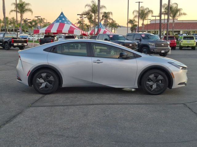 2024 Toyota PRIUS LE