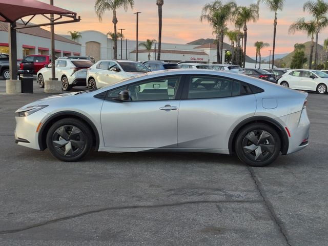 2024 Toyota PRIUS LE