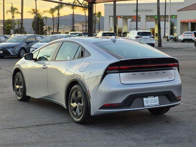2024 Toyota PRIUS LE