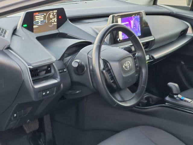 2024 Toyota PRIUS LE