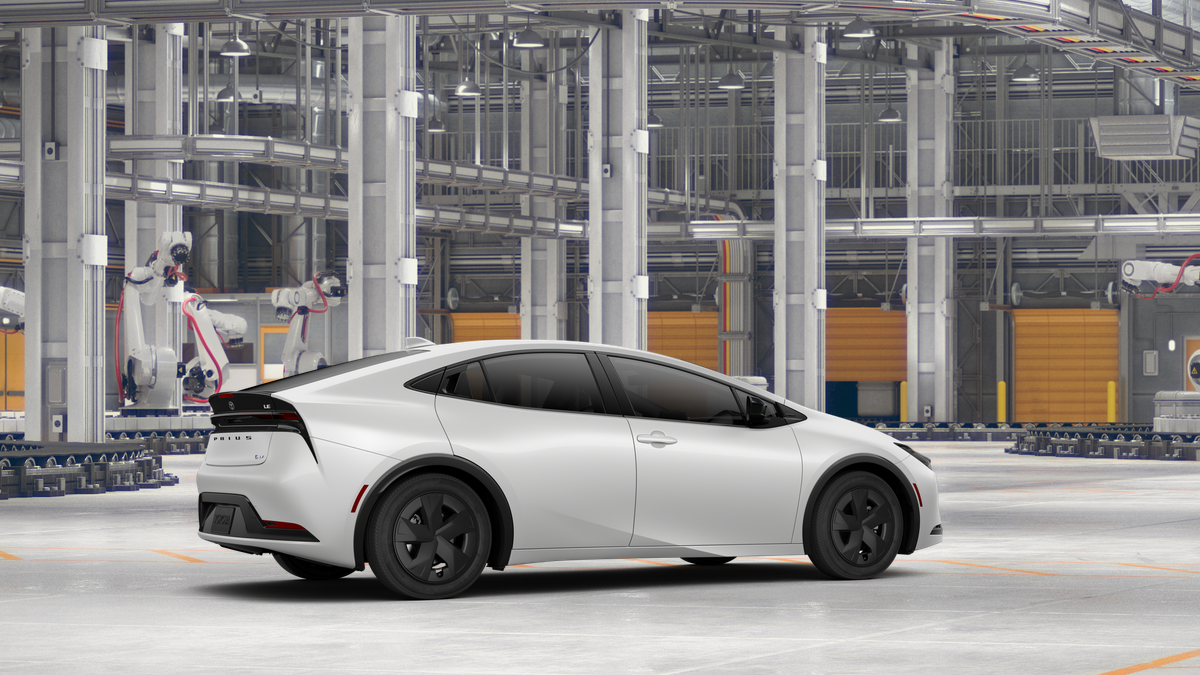 2027 Toyota Prius LE