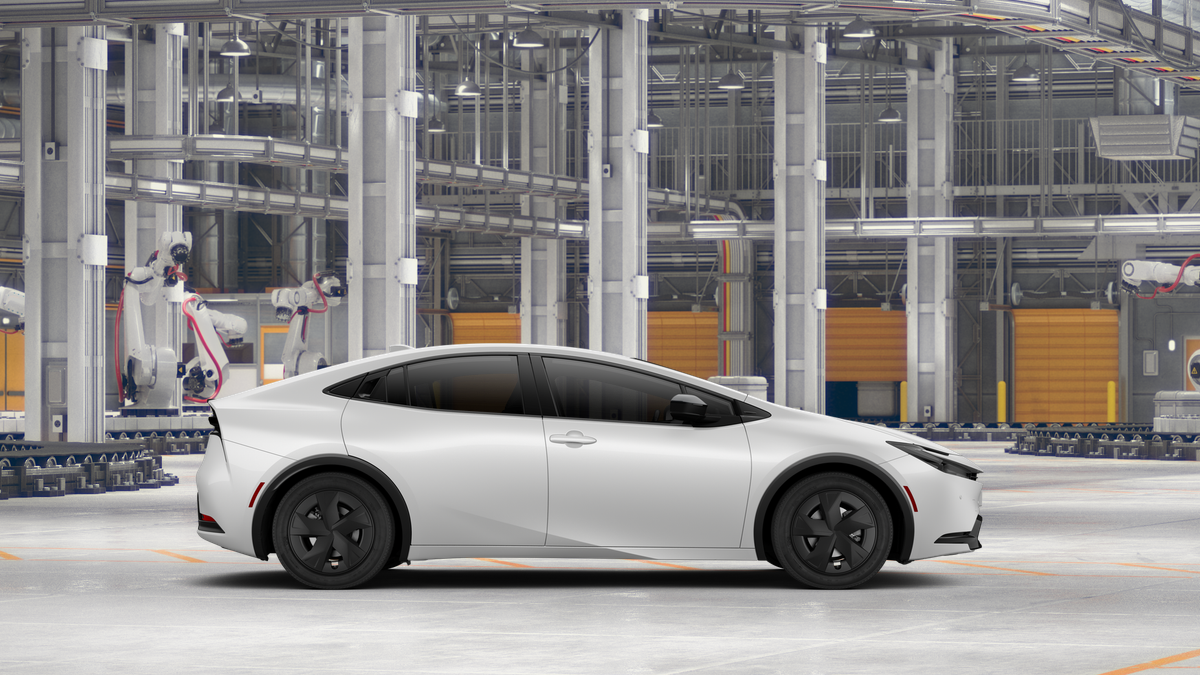 2027 Toyota Prius LE