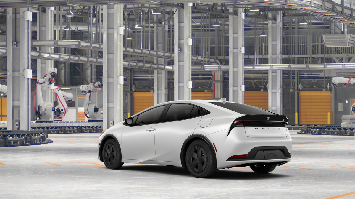 2027 Toyota Prius LE