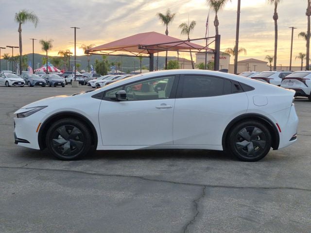 2026 Toyota PRIUS SE SE