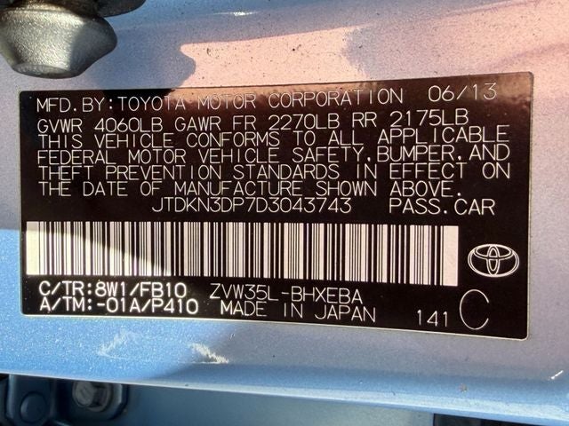 2013 Toyota PRIUS Plug-in Base