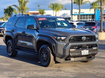 2025 Toyota 4RUNNER SR5
