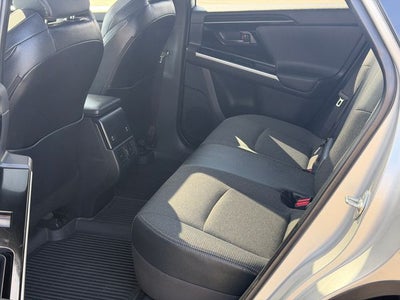 2025 Toyota bZ4X XLE