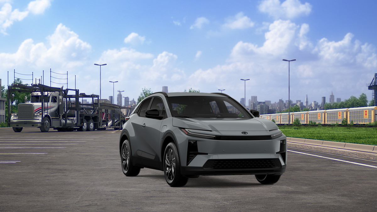 2027 Toyota C-HR SE