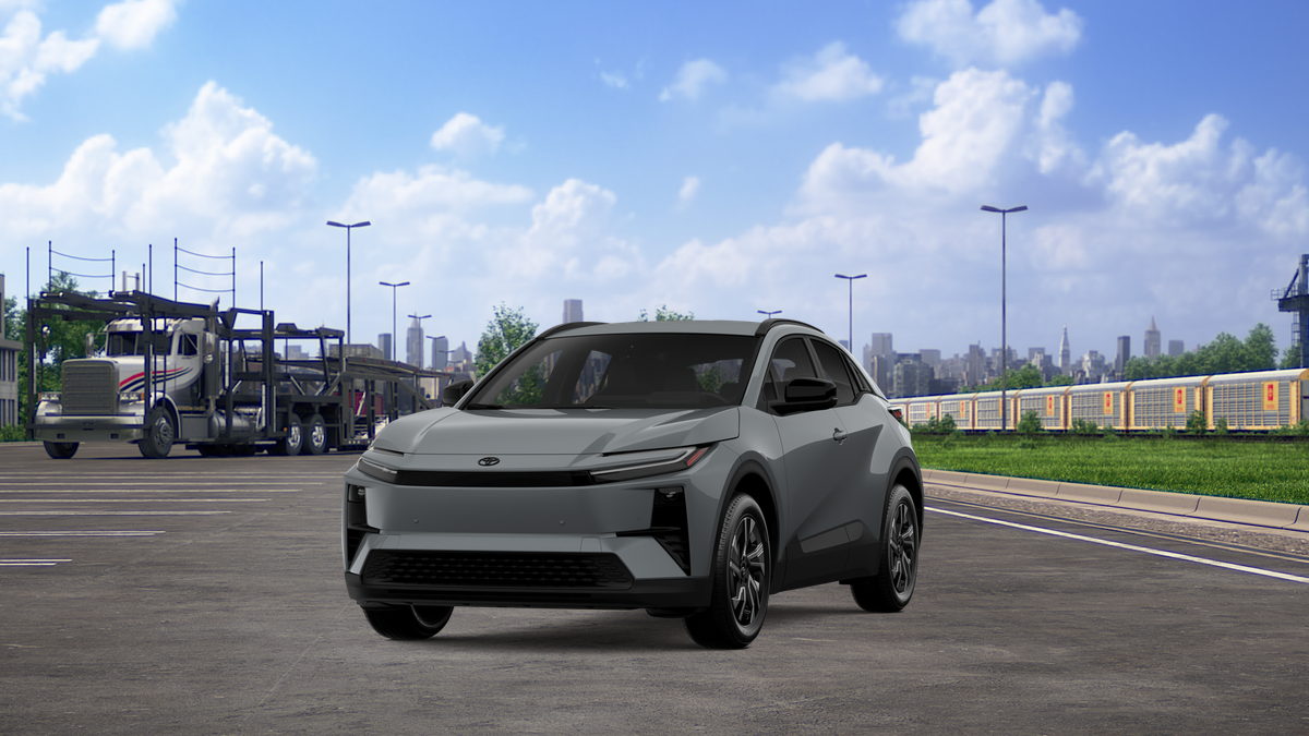 2027 Toyota C-HR SE