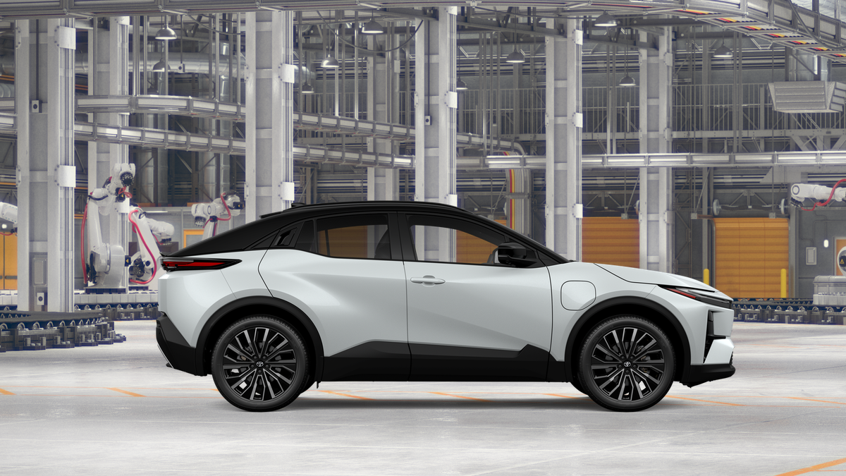 2026 Toyota C-HR XSE