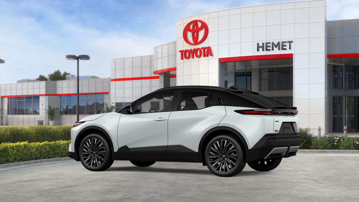2026 Toyota C-HR XSE
