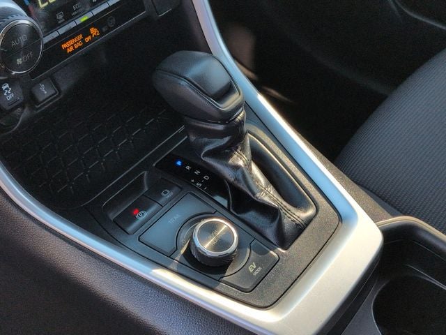 2020 Toyota RAV4 Hybrid LE