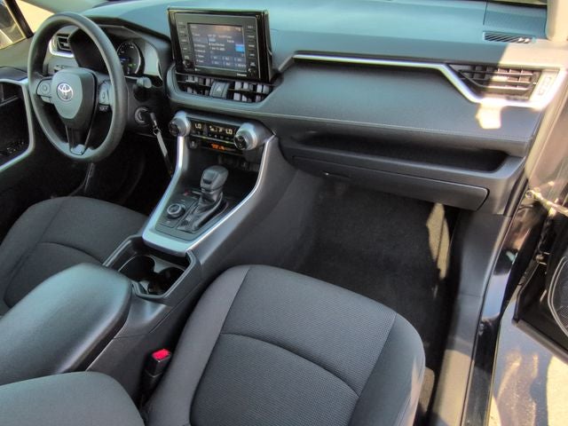 2020 Toyota RAV4 Hybrid LE