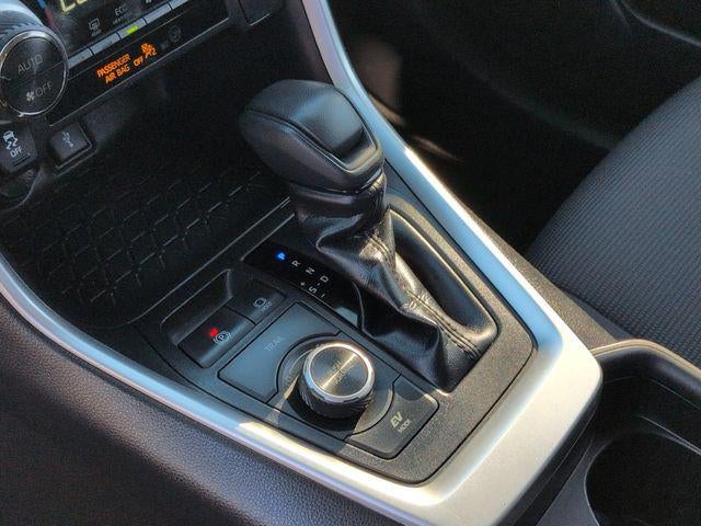 2020 Toyota RAV4 Hybrid LE