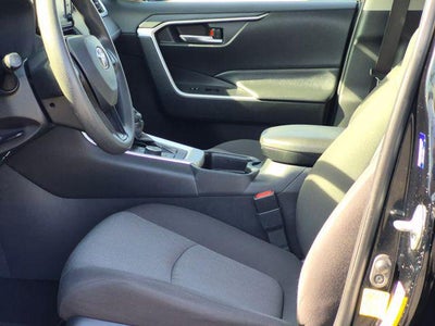 2019 Toyota RAV4 HYBRID XLE