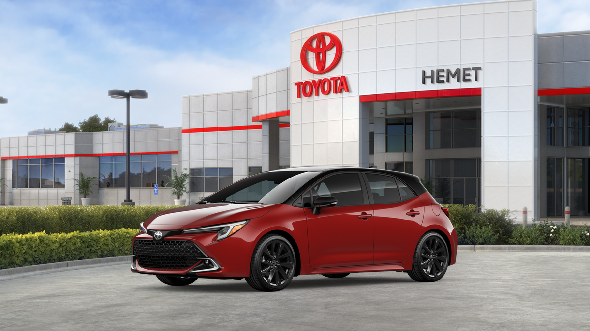 2026 Toyota Corolla Hatchback XSE