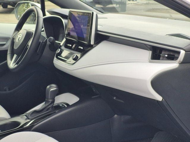 2025 Toyota COROLLA HATCHBACK SE