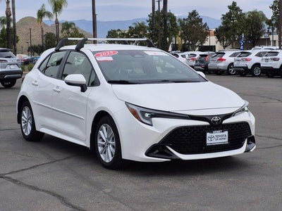 2025 Toyota COROLLA HATCHBACK SE