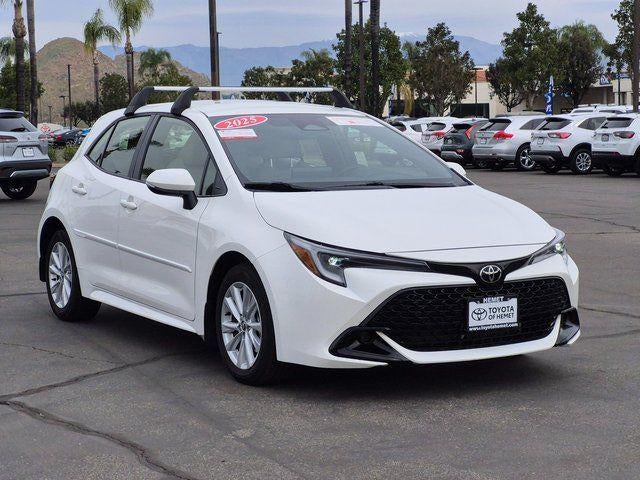 2025 Toyota COROLLA HATCHBACK SE