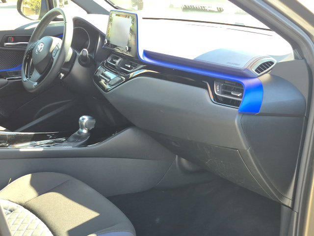 2021 Toyota C-HR XLE