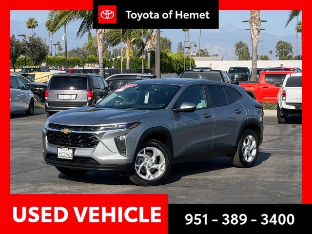 2025 Chevrolet Trax LS