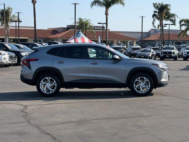 2025 Chevrolet Trax LS