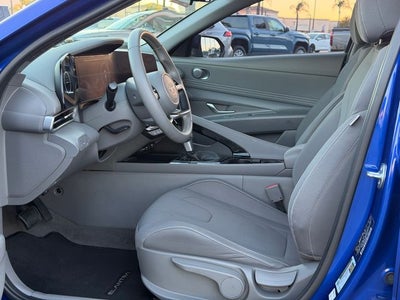 2023 Hyundai Elantra SEL