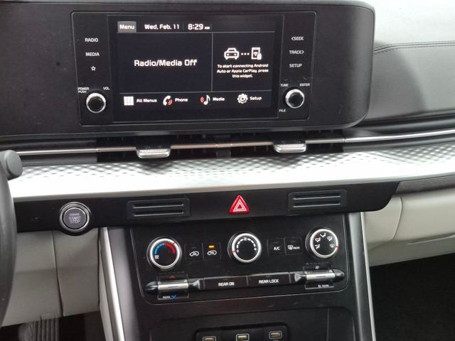 2024 Kia Carnival LX