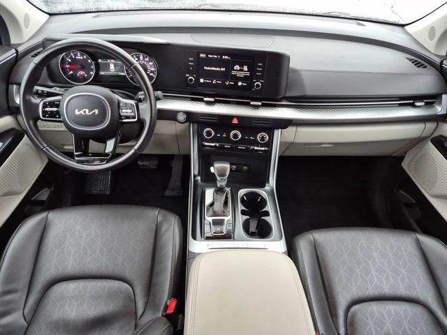 2024 Kia Carnival LX