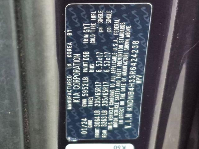 2024 Kia Carnival LX