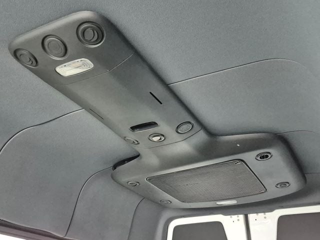 2025 Mercedes-Benz Sprinter Passenger 144 WB Standard Roof