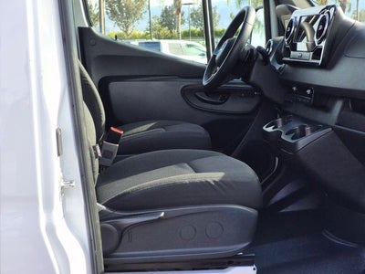 2025 Mercedes-Benz Sprinter Passenger 144 WB Standard Roof